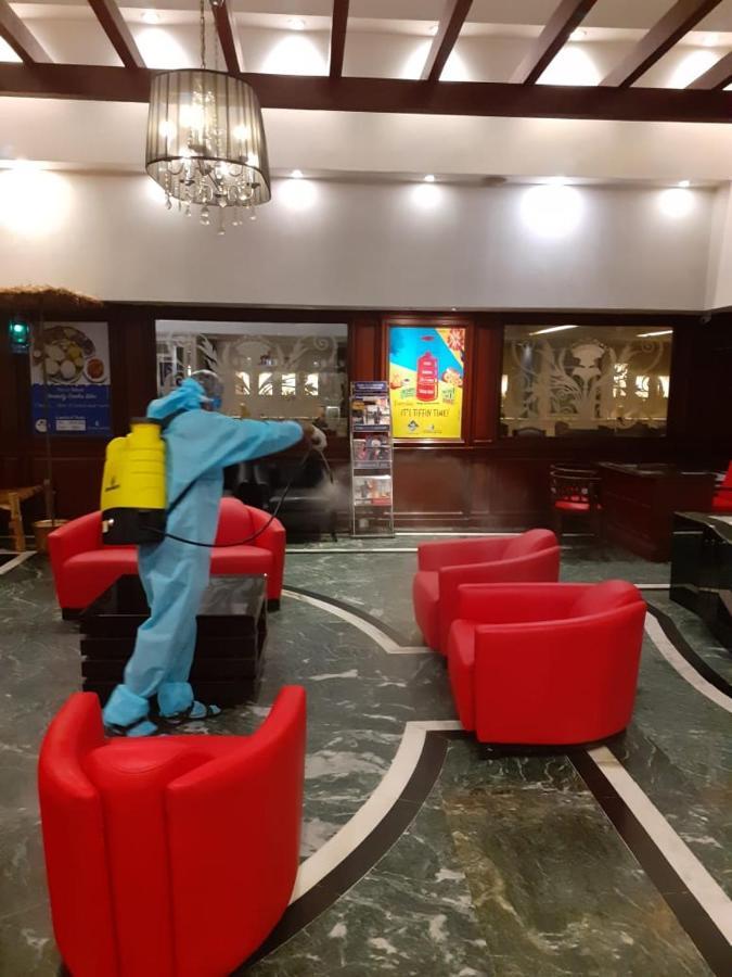 โฮเทลเดอะ เซ็นทรัล คอร์ท Hotel ไฮเดอราบัด ภายนอก รูปภาพ